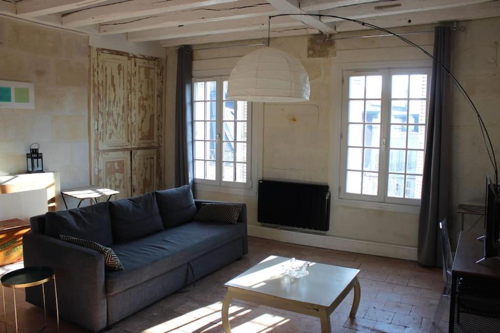 Apartamento Charmant Duplex Rue Colbert Tours Exterior foto