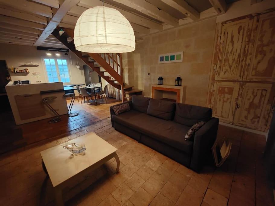 Apartamento Charmant Duplex Rue Colbert Tours Exterior foto